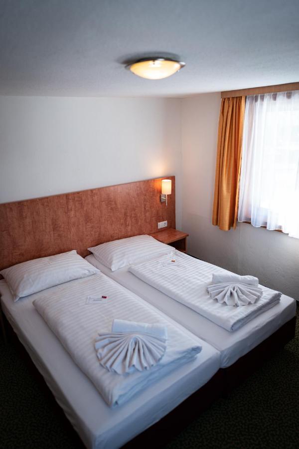 Hotel Tauernpasshoehe 오베르타우에른 외부 사진